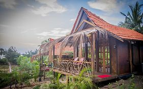 Little India Beach Cottages